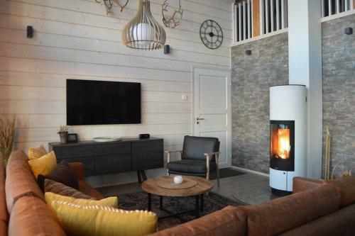 Villa Vasa - New Luxury Villa Next To Lake