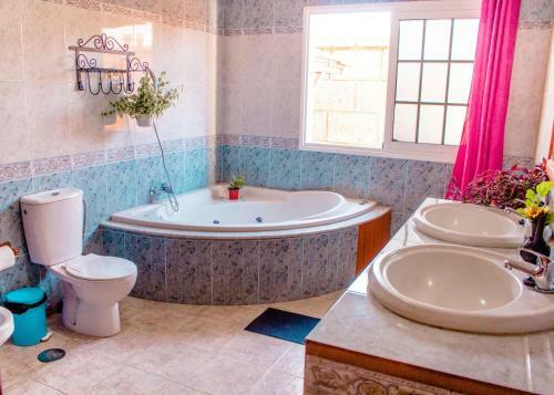 Villa Platanito House