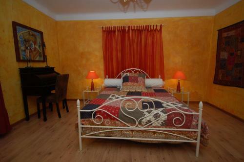 Bed & Breakfast Mas De La Sauline