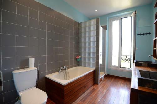 Apartamento Spacious Vacation Home With Balconygarden