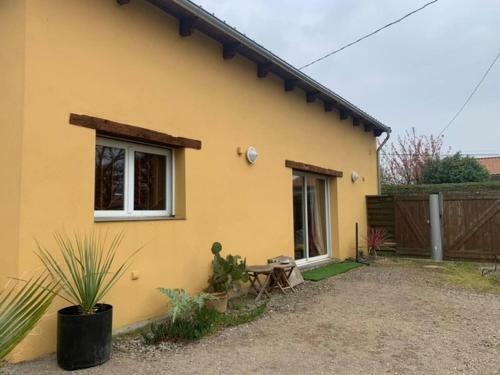 Maison De Campagne Chaleureuse 46 Personnes