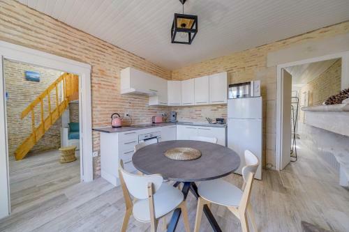 Maisonnette Amiral Mouly � L'aiguillon