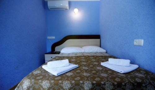 Hostal Lilia Guesthouse