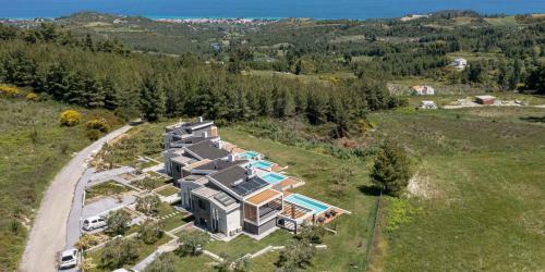 Koni Villa, Agia Paraskevi