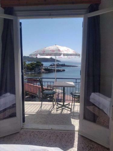 Hotel Ammoudia Rooms