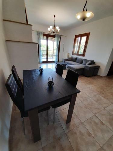 Spacious Villa Near Thessaloniki