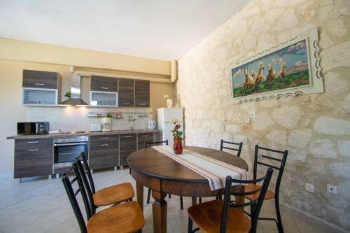 Fterini Apartments