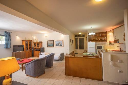 Apartamento Hillside Quiet Green #1