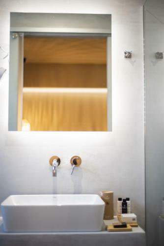 Apartamento Theros Suites