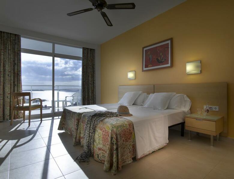 Am�re Beach Hotel Ibiza - Adults Recommended