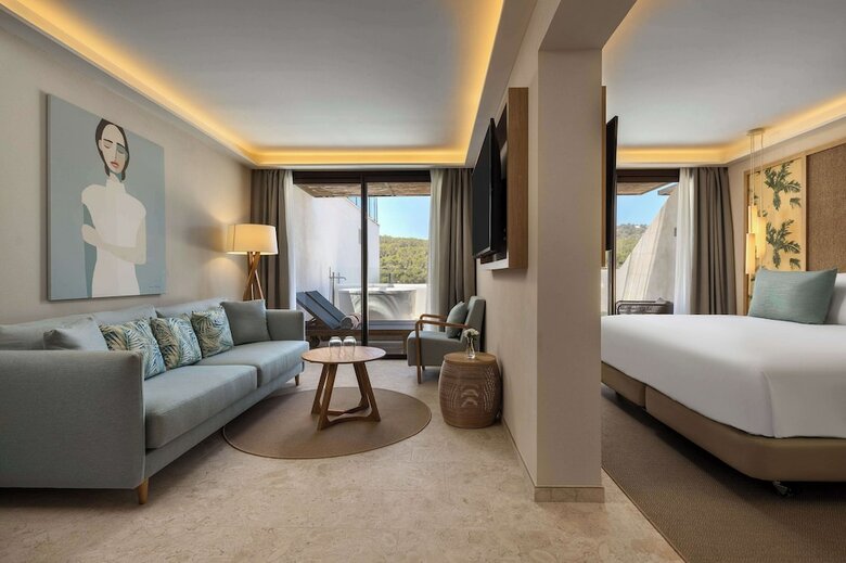 Cala San Miguel Hotel Ibiza, Curio Collection By Hilton, Adults Only