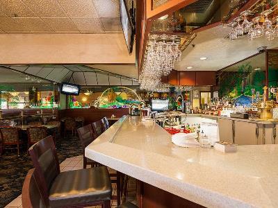 Hotel Shilo Inn Portland Airport