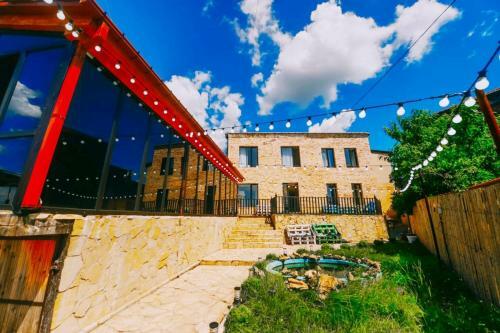 Hostal Happy House