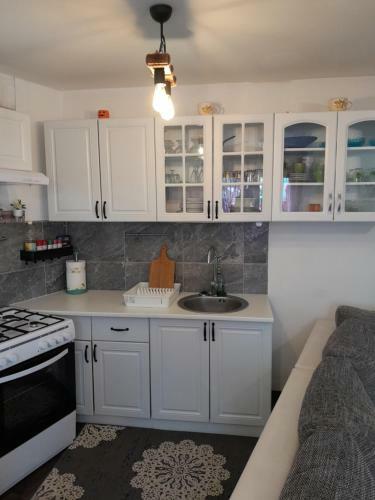 Apartman Leona