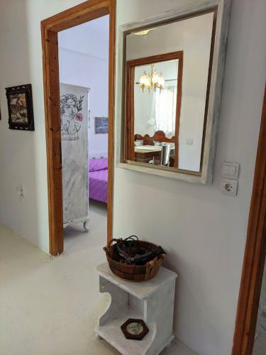 Tonia's Place