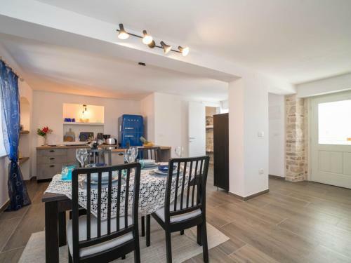 Holiday Home Villa Caterina