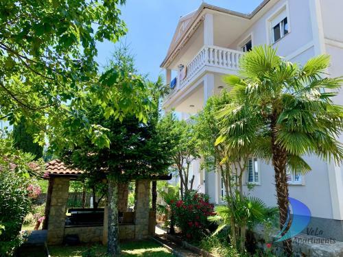 Vela Apartments