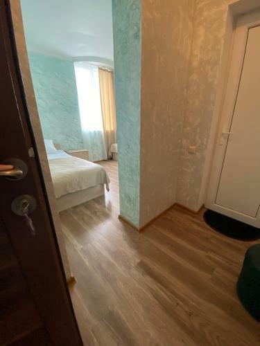 Hostal Holiday House Chkonia
