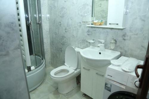 Apartament In Isani