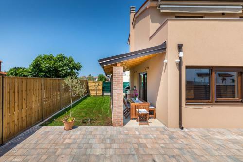 Rental House Nada