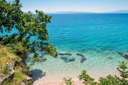 Kostrena Apartment Maja Few Mt From Sea