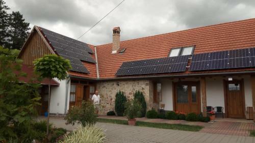Hostal R�zsa-domb Vend�gh�z