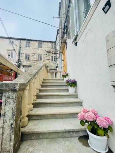 Hostal Korkyra Central Boutique Rooms