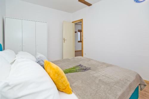 Apartamento Sparrow Nest Hvar