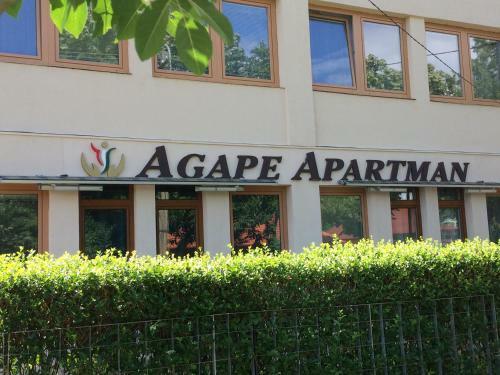 Agape Apartman Hajd�szoboszl�