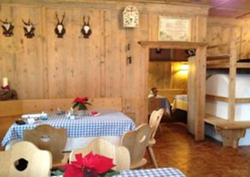 Hostal Ansitz Goller