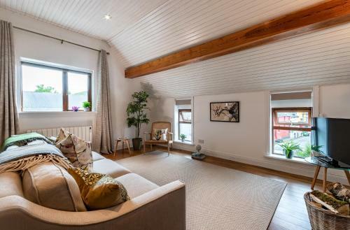 Victoria Kenmare Park View Apartment