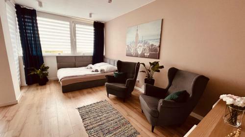 Green Stone Apartment