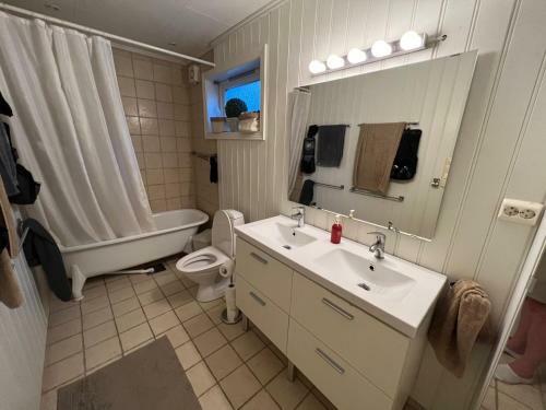 Koselig Hus I Sommerbyen Grimstad, Gode Solforhold