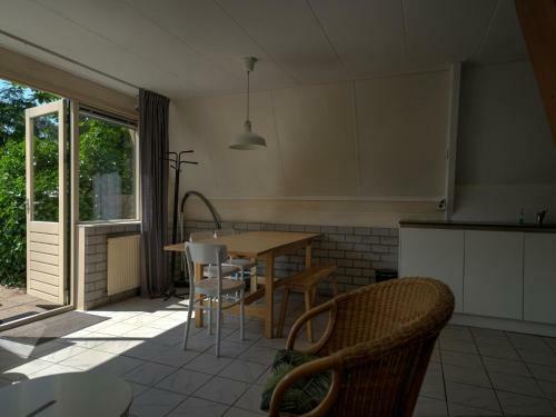 Cosy Holiday Home In Eerbeek With Balcony Terrace