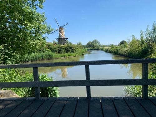 Villa Gorinchem, Spacious House, Terrace At The Water