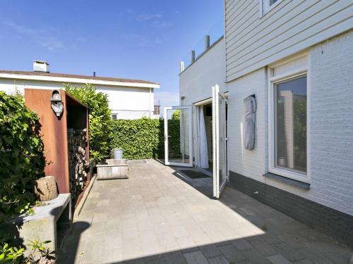 Lovely Holiday Home With A View Over The Oosterschelde