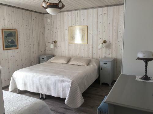 Fj�llhus I Fun�sdalen