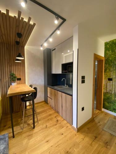 Tesla 8 Apartment
