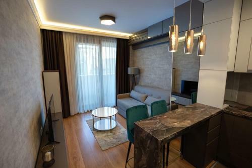 Helena Apartment