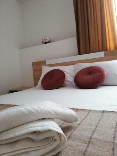 Apartamento Pensiunea Eden House