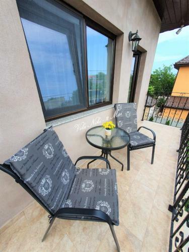 Hostal Vila Niki
