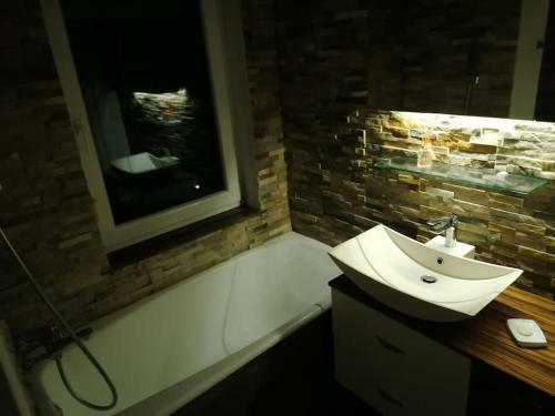 Apartamento Beautiful House In Idyllic Location