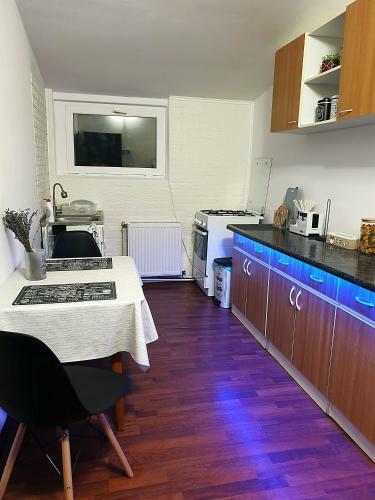 Sea Breeze Apartment Old Town
