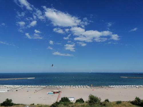 Apartamento Sunrise Beachfront Relax Studio