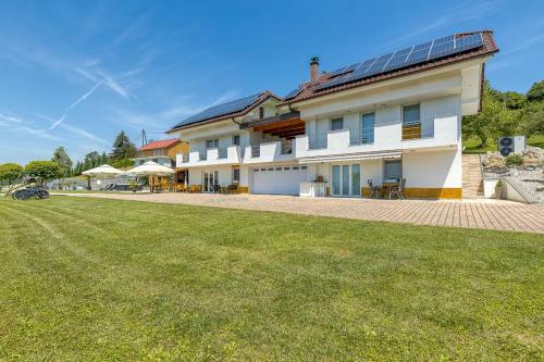 Pool & Whirlpool Art-pe Villas