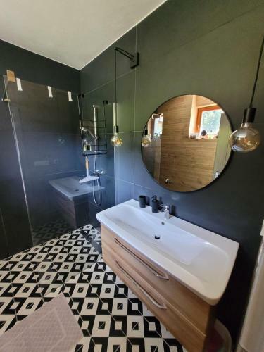 Artur Apartment Myto