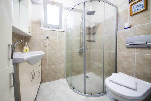 Gorgeous Villa With Shared Pool In Gumusluk