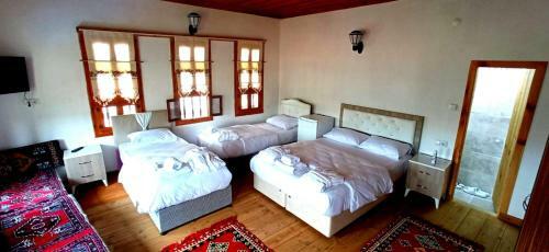 Bed & Breakfast Aya Konak