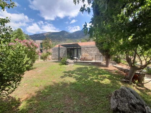 Tlos Villa