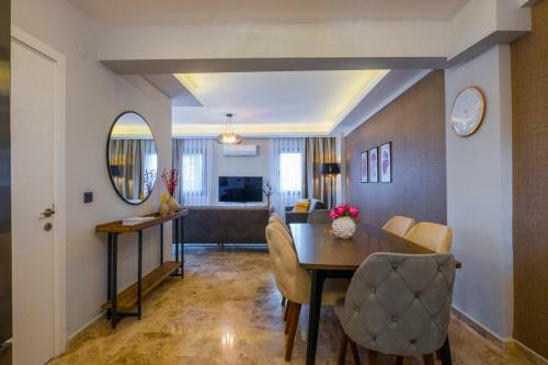 Fethiyede Denize Yak?n S�per L�ks Villa